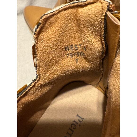 Pierre Dumas Size 7 Fall Fashion Cow Print Ankle Booties Back Zip - Picture 7 of 10